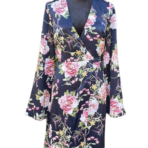 ASOS Parisian Black Mauve Floral Satin Wrap Maxi Dress Side Tie Slit Sz 4 NWOT - Picture 6 of 15